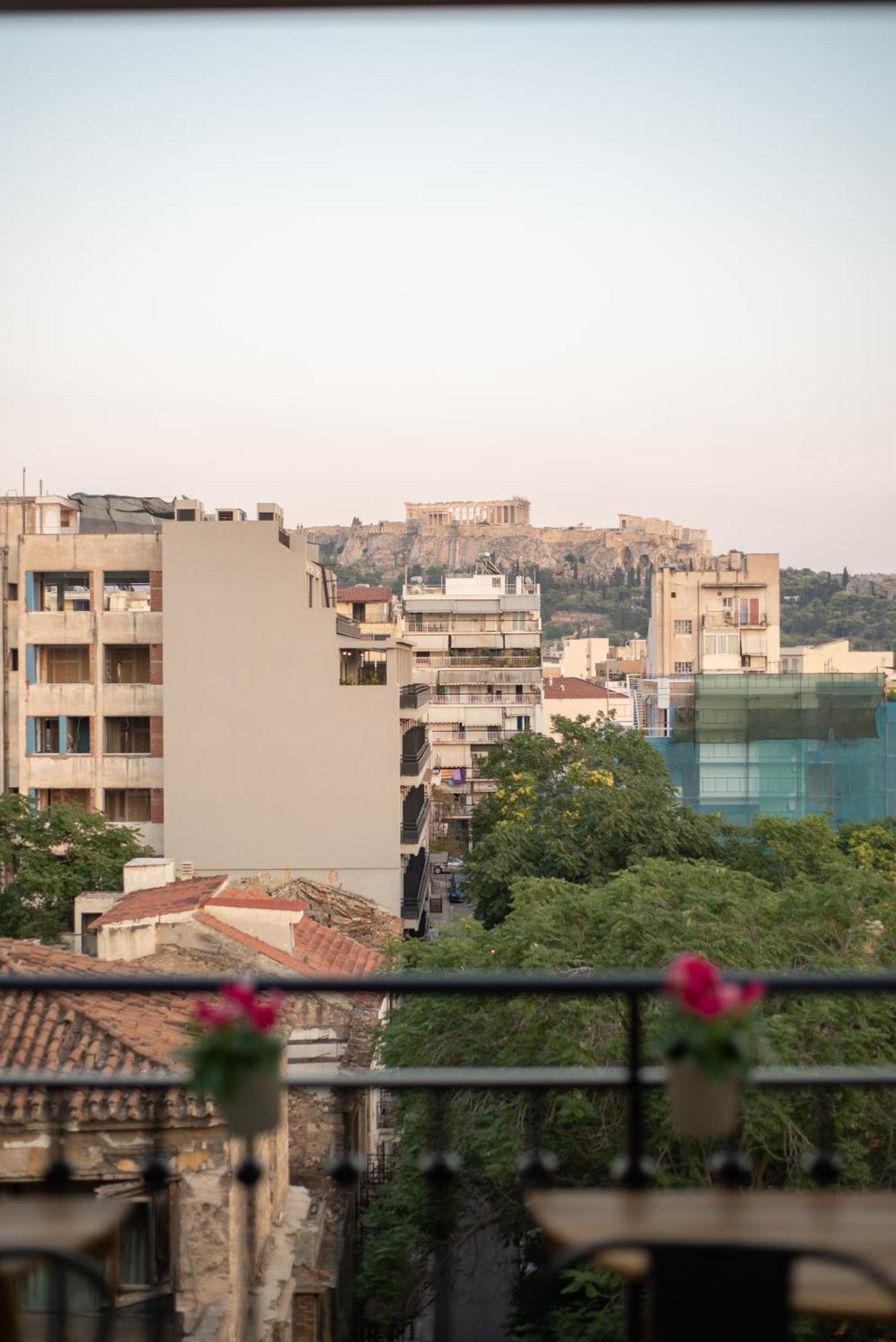 דירות אתונה Stunning Acropolis View - 500M Metro - At Historical Center מראה חיצוני תמונה